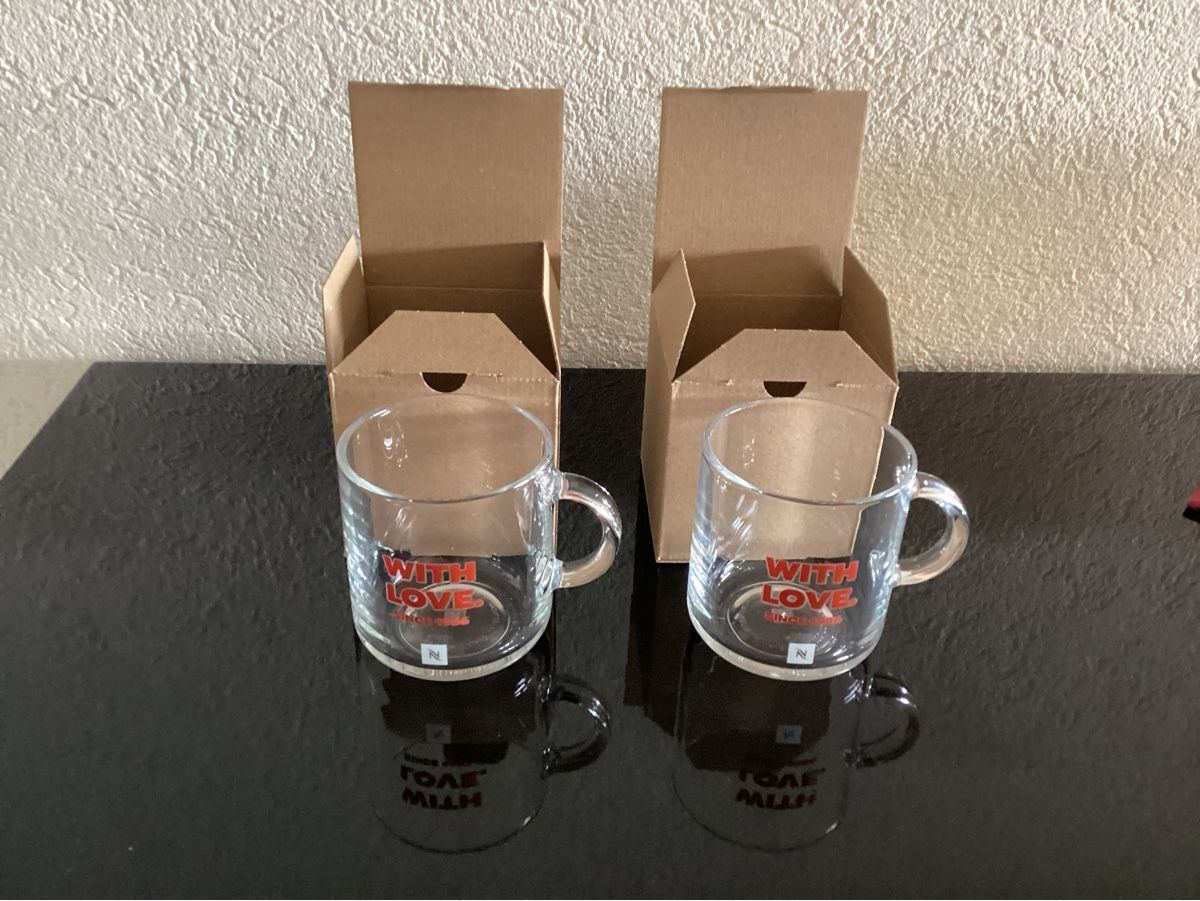 Nespresso Bicchieri: 2 Nespresso Kaffeegläser "With Love" NEU im Karton – Nuovo e nell'imballaggio originale da Cham venduto da Lanza08