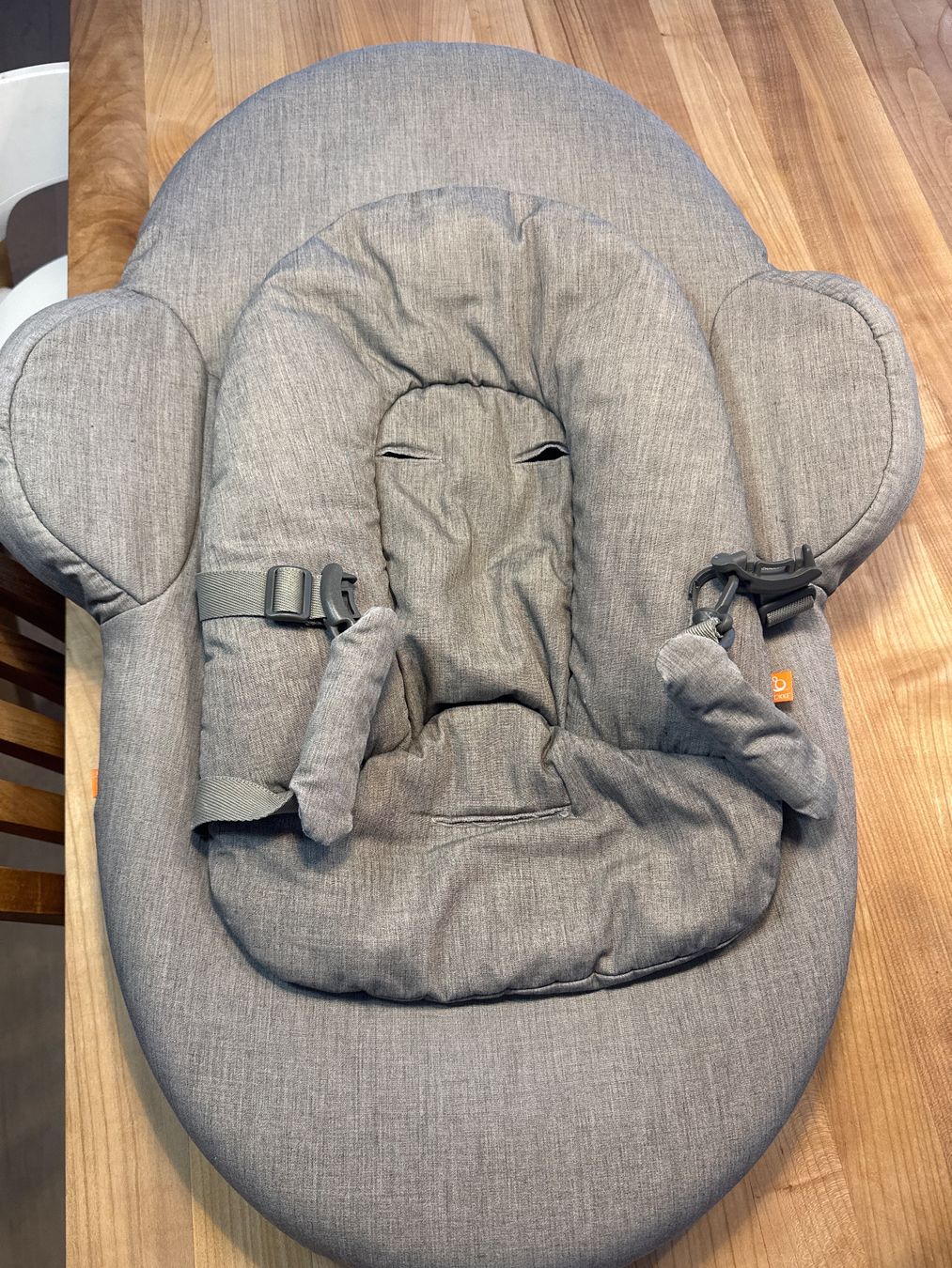 Stokke Sdraiette & Sdraiette a dondolo: Stokke Steps Wippe  Greige – Usato da Zürich venduto da klily 1