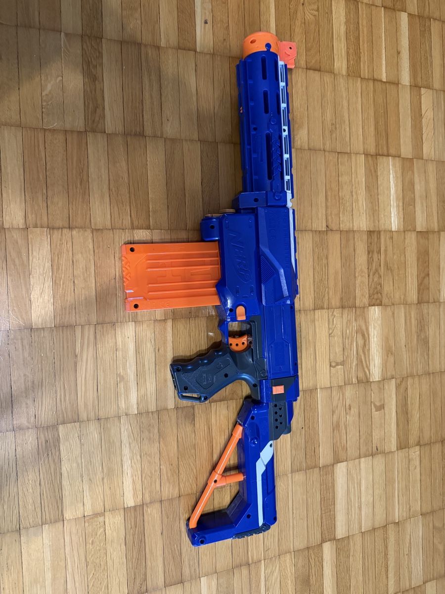 Nerf Jouets: Nerf N-Strike Elite Hail-Fire Blaster (Gebraucht) – D'occasion à Berikon par mar_52st