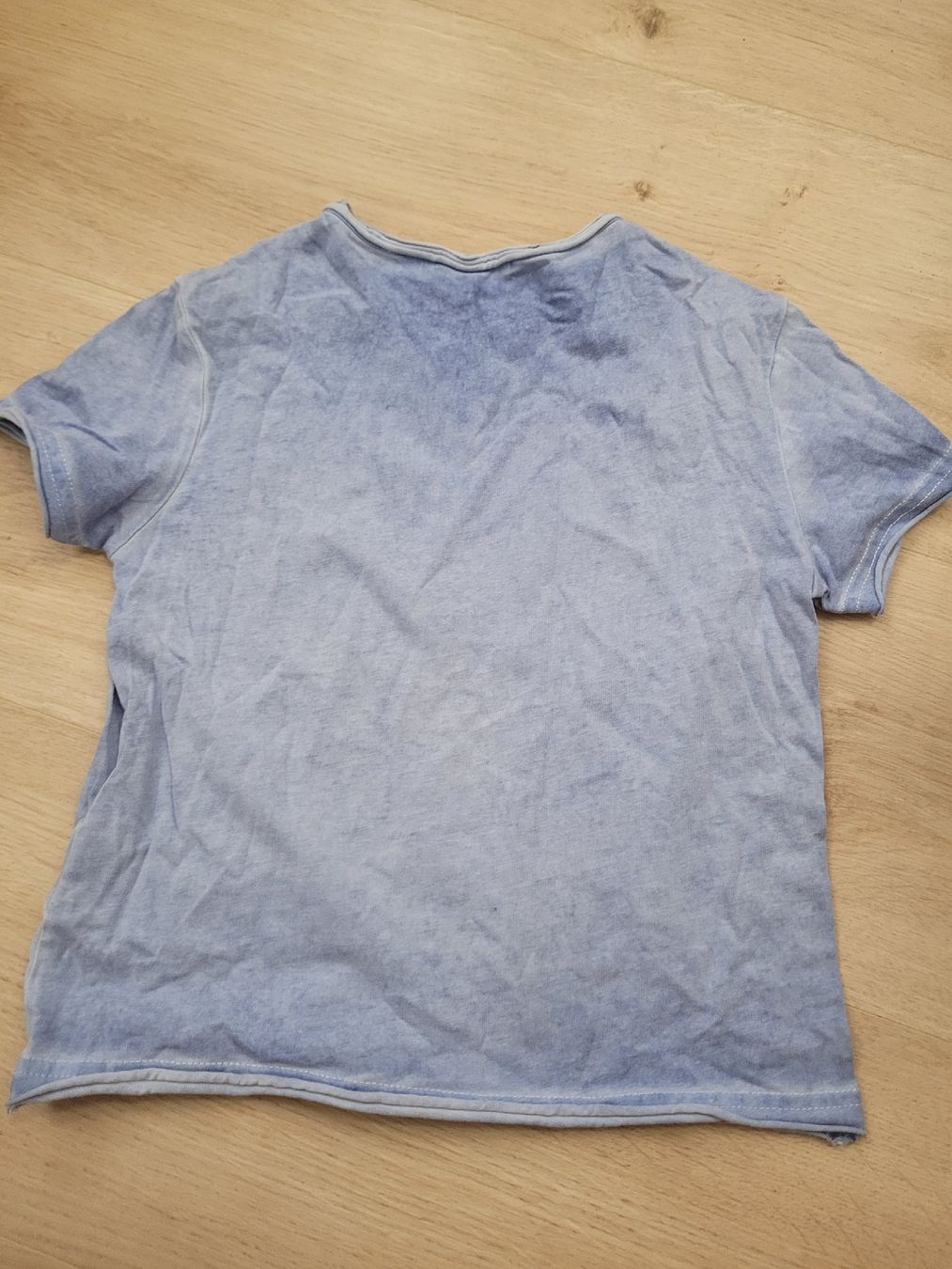 Hemden, T-Shirts & Polos: t-shirt Gr. 98/104 – Gebraucht aus Lupsingen von sta_wgg5 3