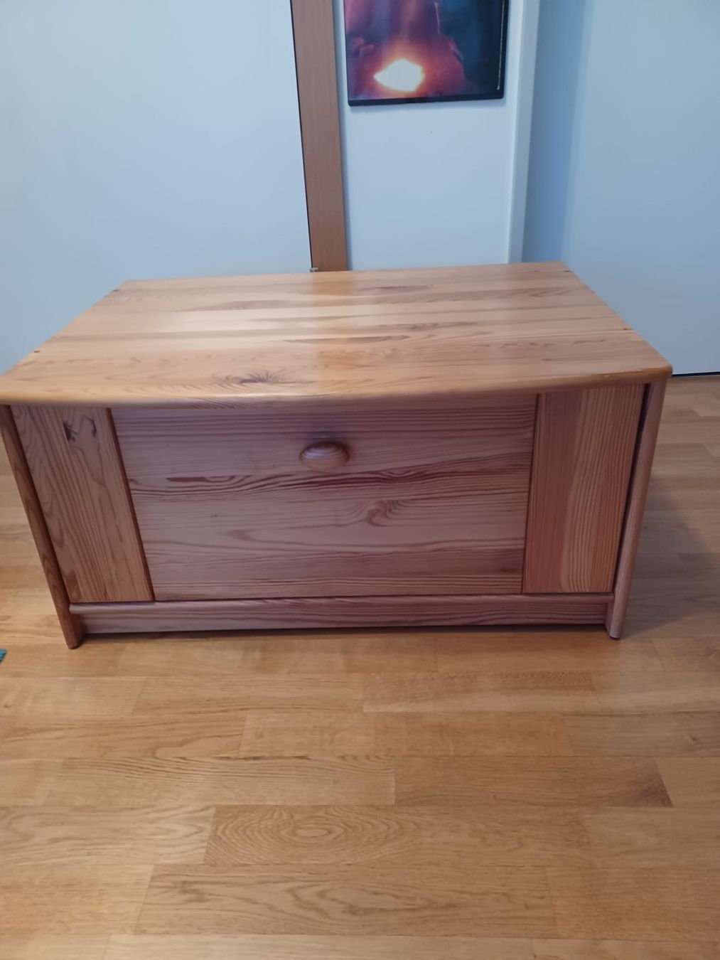 Comodini: Rustikaler Nachttisch/Beistelltisch – Usato da Birmensdorf ZH venduto da mku_9qbw 1