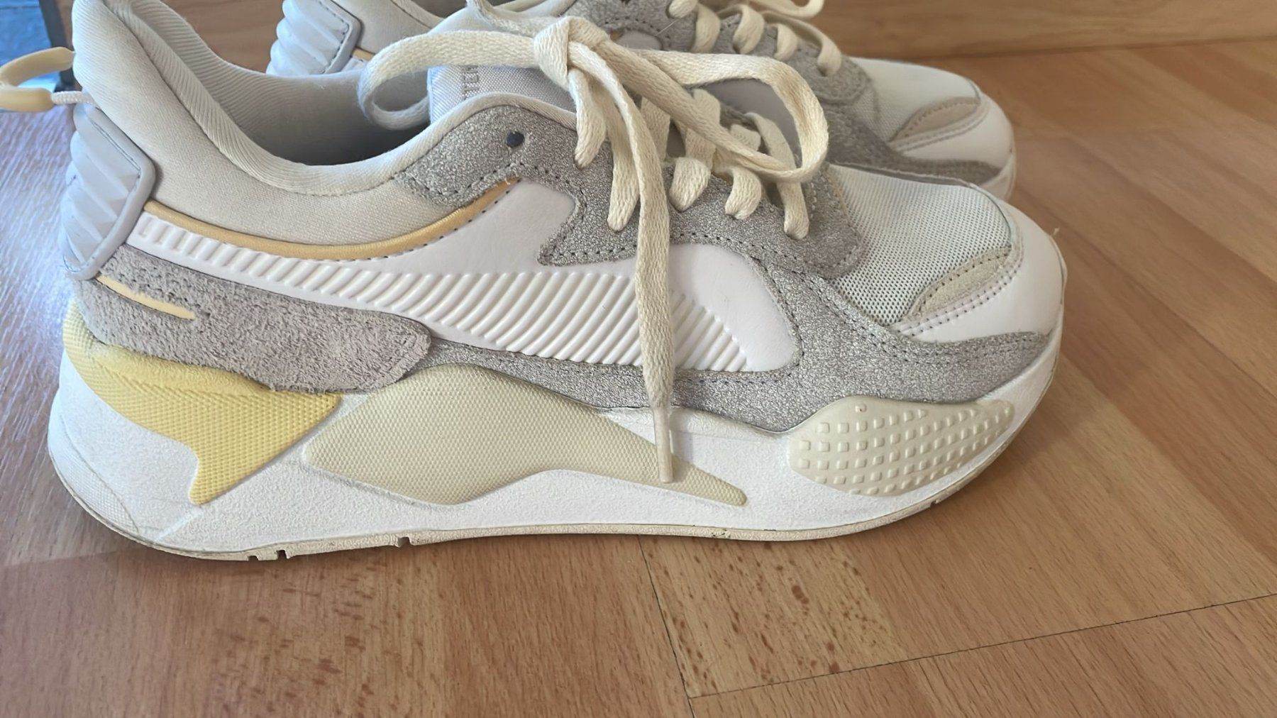 Scarpe da donna: Sneakers Puma Gr 38 – Usato da Wynau venduto da BilbonSacquet