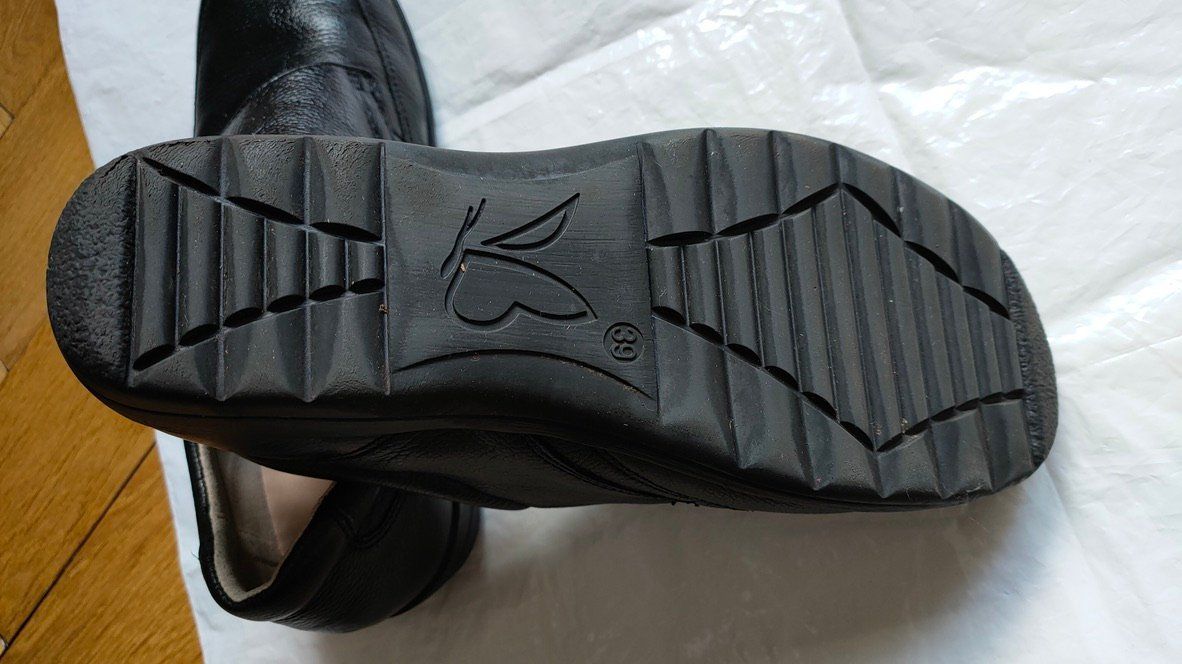 Scarpe da donna: Damenschuh Leder Gr 39 – Nuovo (secondo la descrizione) da Geroldswil venduto da heinzkoe 2