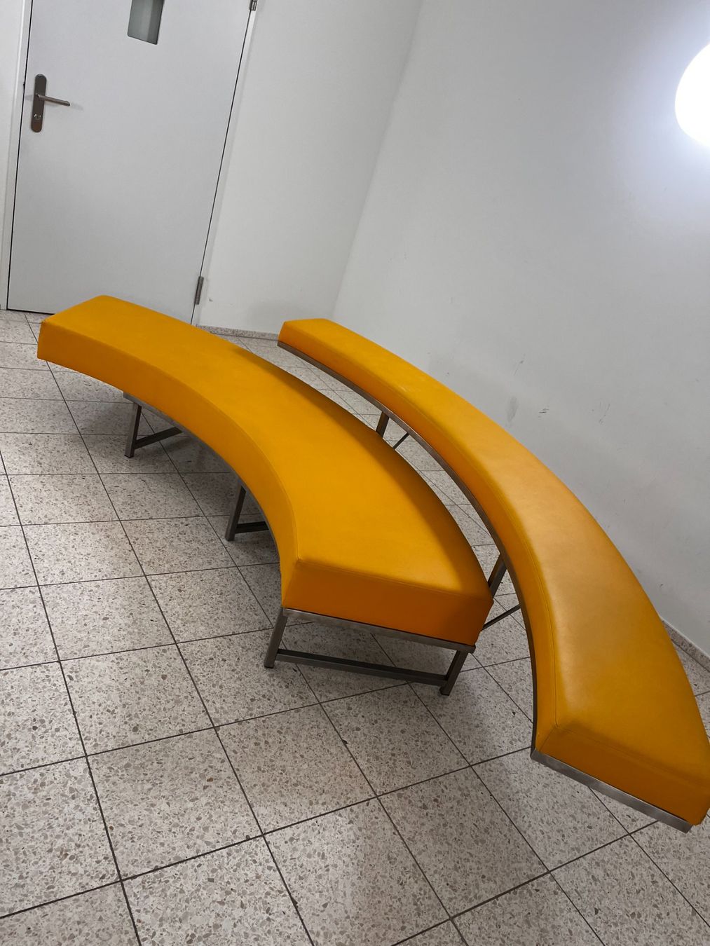 Sofas: Monte Carlo Leder Viersitzer-Sofa by Eileen Gray – D'occasion à Zürich par tarcik 2