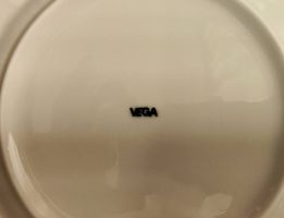 Geschirr Vega, wie neu
