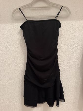 Stradivarius Kleid