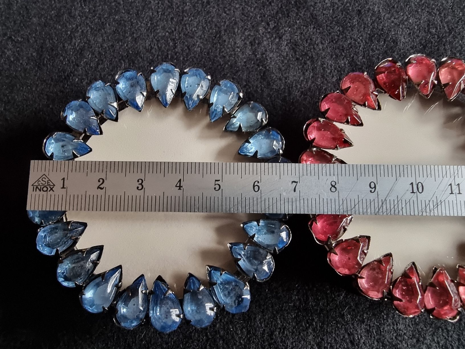 Cornici: Schmuck  Stein Bilderrahmen – Usato da Helgisried venduto da zuegli.24 1