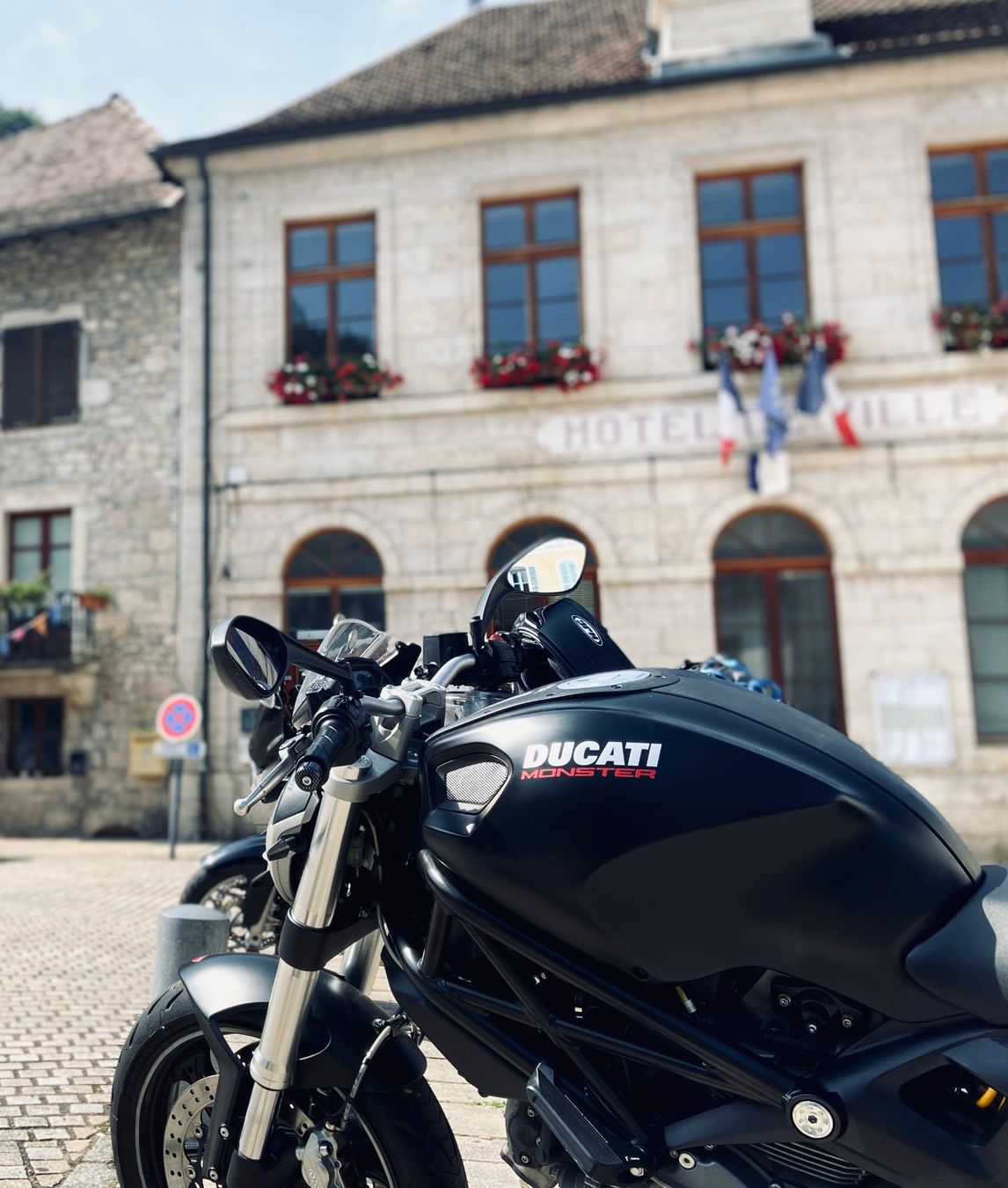Ducati Strasse: Ducati Monster 696 ABS 74 PS/54 kW – Gebraucht aus Aarberg von svenjamichelle