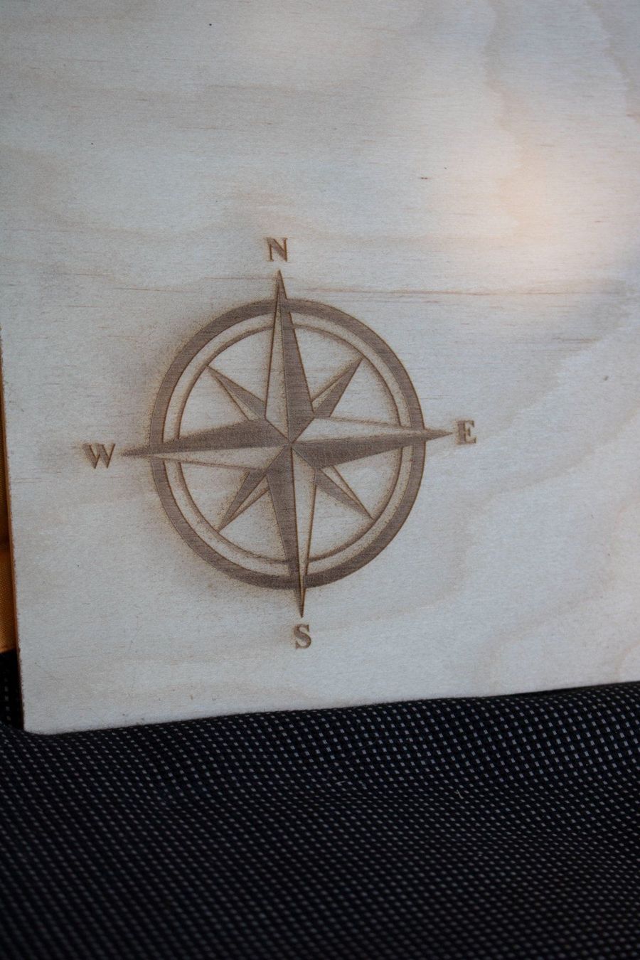 Xilografie: Weltkarte aus Holz Beige – Nuovo e nell'imballaggio originale da Zürich venduto da Miki_Schreiner 5