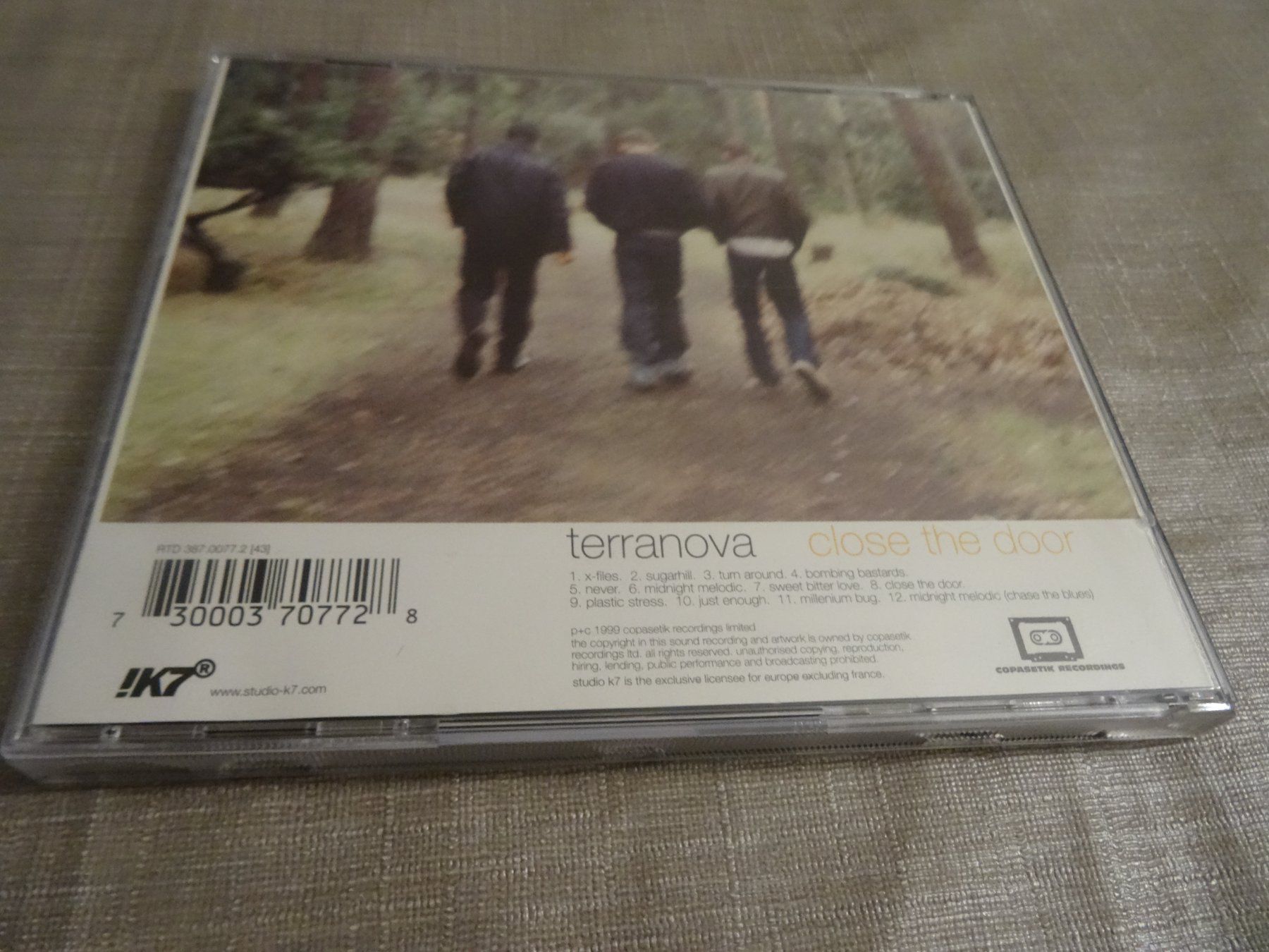 CD: Terranova - Close the Door - CD – Usato da Olten venduto da Disc-Ausverkauf 1