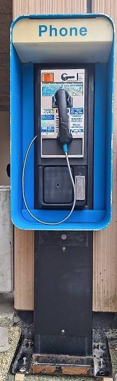 Telefoni: Cabine téléphonique vintage US – Usato da La Rippe venduto da Zippette 1