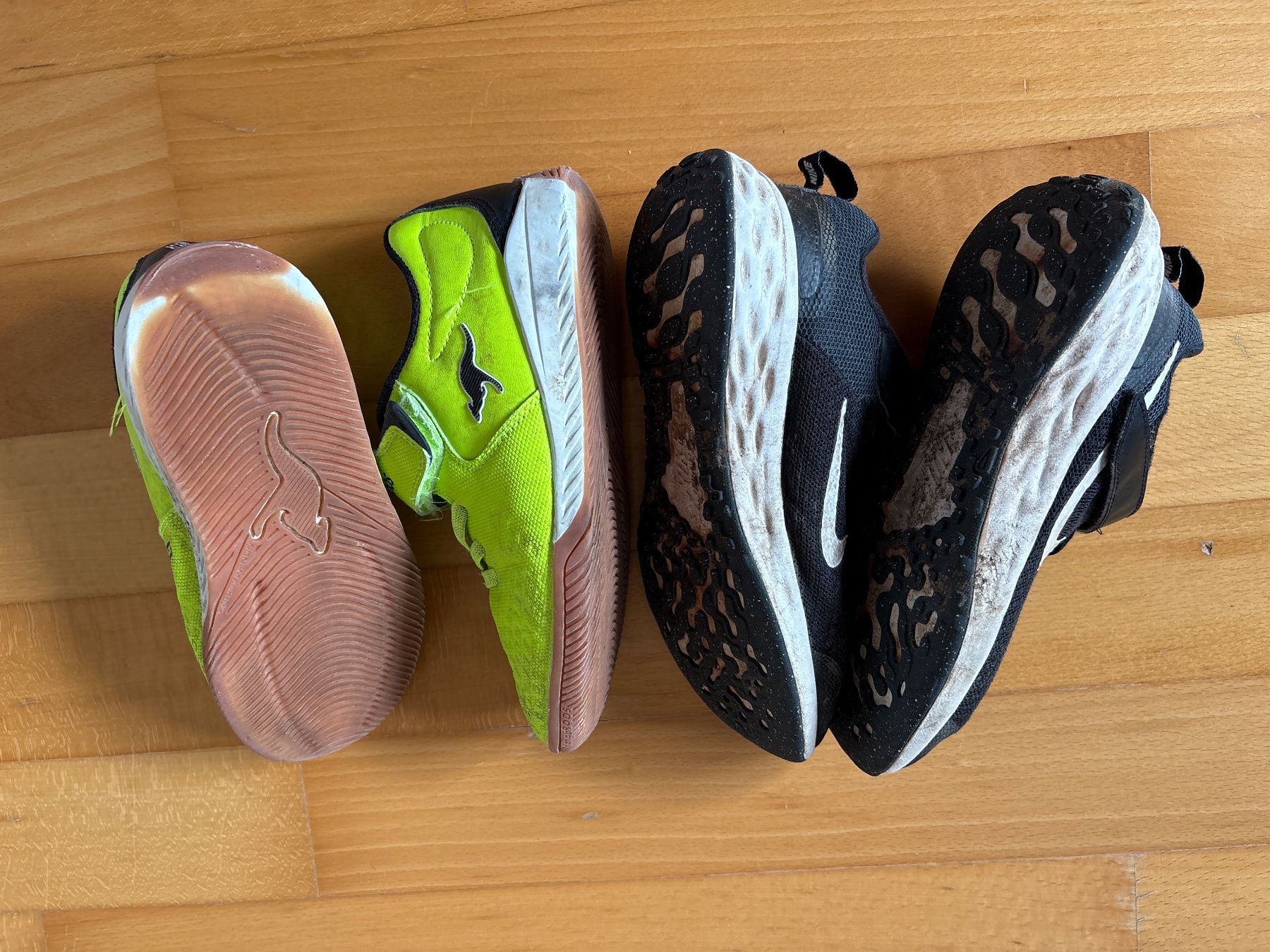 Schuhe für Jungen: Schuhe Kangaroos und Nike gr 30 – Gebraucht aus Effretikon von MarthaK. 1