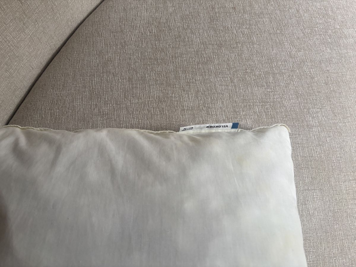 Cuscini: IKEA standard bed pillow – Usato da Zürich venduto da Rochfordevelyn 1