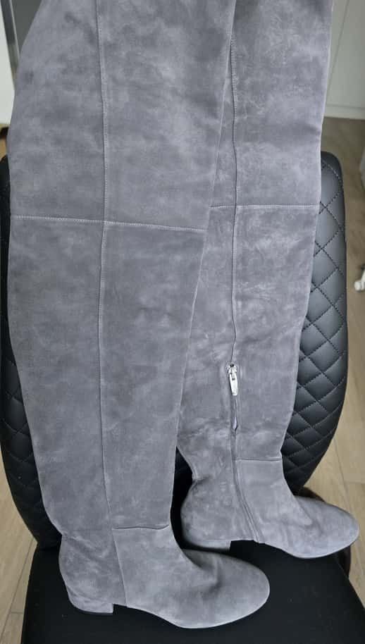 Gianvito Rossi Scarpe da donna: Cuissardes Gianvito Rossi – Nuovo e nell'imballaggio originale da Mont-sur-Rolle venduto da Senna85 5