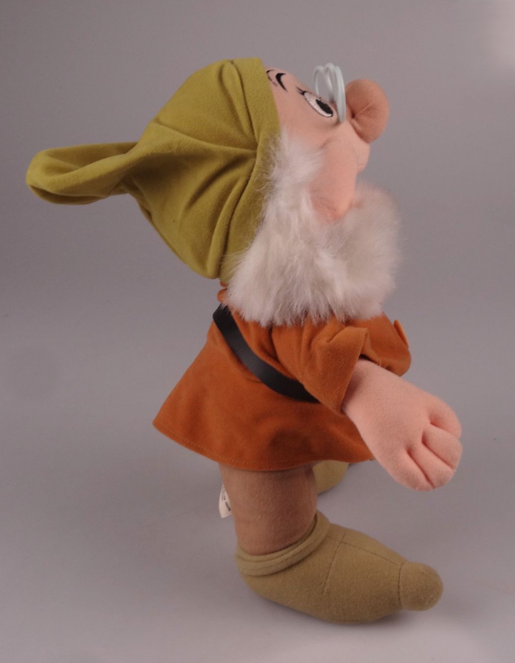 Disney Figurines: Plüschfigur Zwerg Doc aus Schneewittchen – D'occasion à Volketswil par brockipfannenstil 1