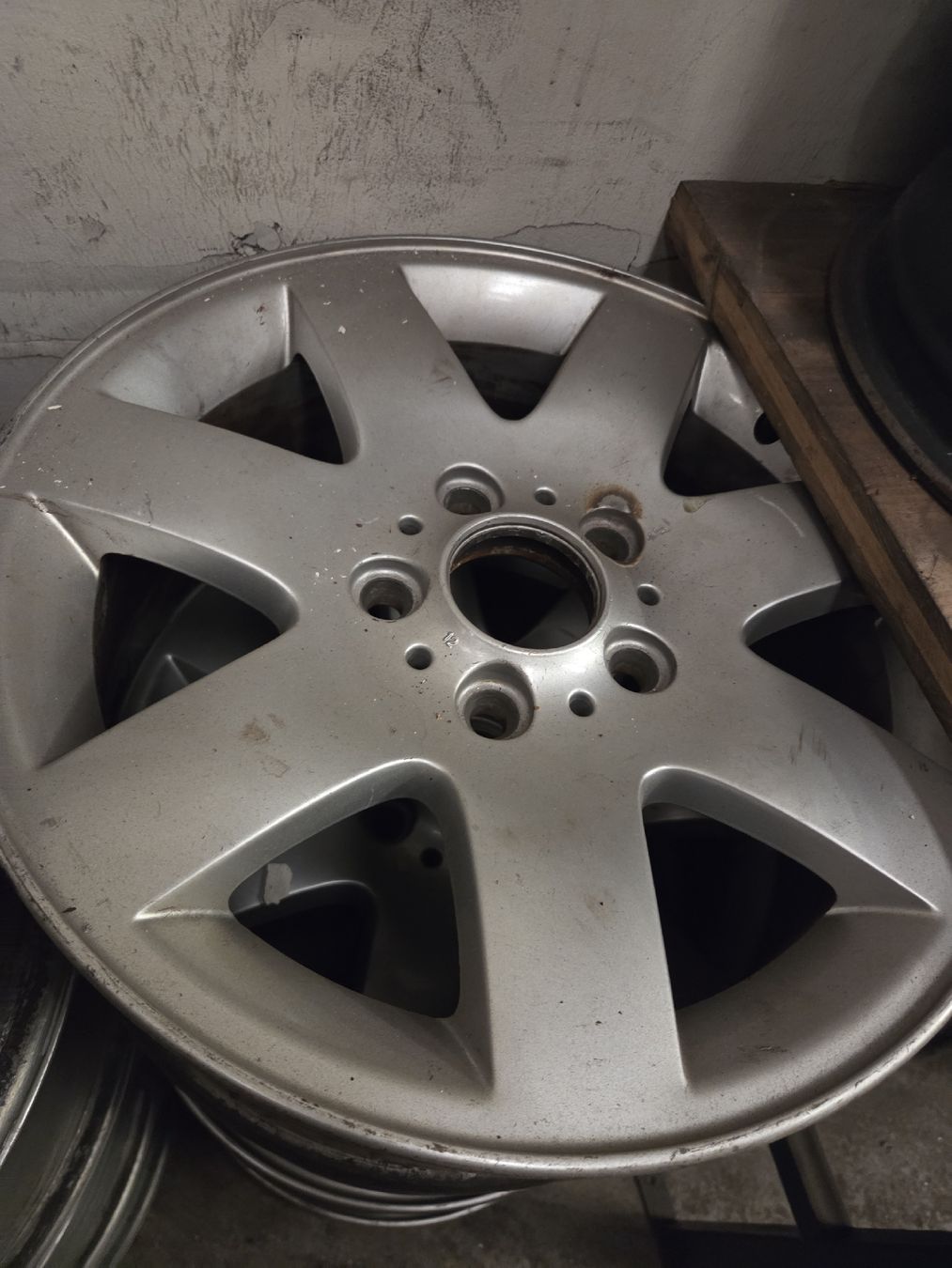 BMW Cerchioni: BMW Felgen – Usato da Kriessern venduto da tracktool2521