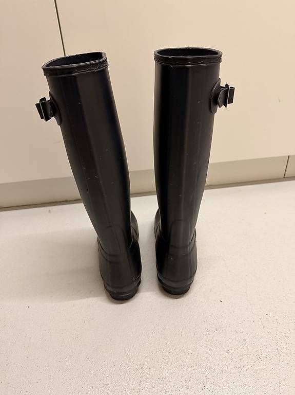 Scarpe da donna: Hunter Gummistiefel 38 – Usato da Adligenswil venduto da TST04 3