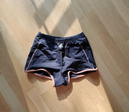 Adidas Shorts 36