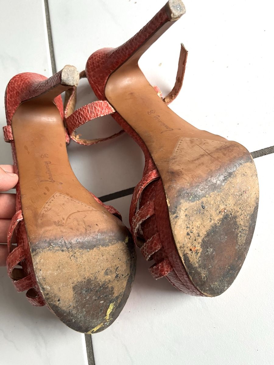 Stradivarius Scarpe da donna: ROSA HIGH HEELS MIT ANIMAL PRINT – Usato da Basel venduto da JJ.Elena 3