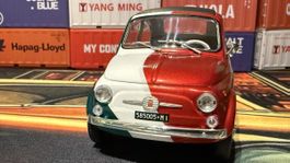 Fiat 500  1:18 rot-weiss-gruen Italia 1:18