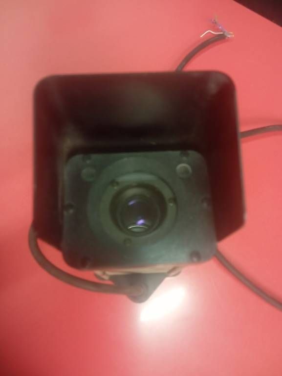 Webcam: ORLACO Kamera mit Halterung gebraucht – Usato da Basel venduto da Petergunn 1