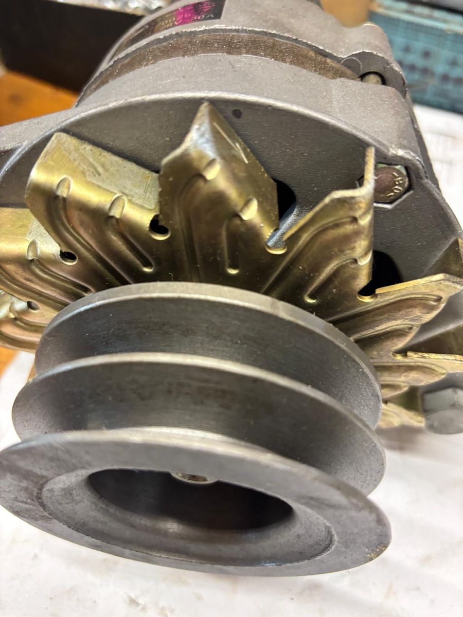Tutti pezzi di ricambio auto: Alternator – Usato da Mörschwil venduto da tweety9402 2