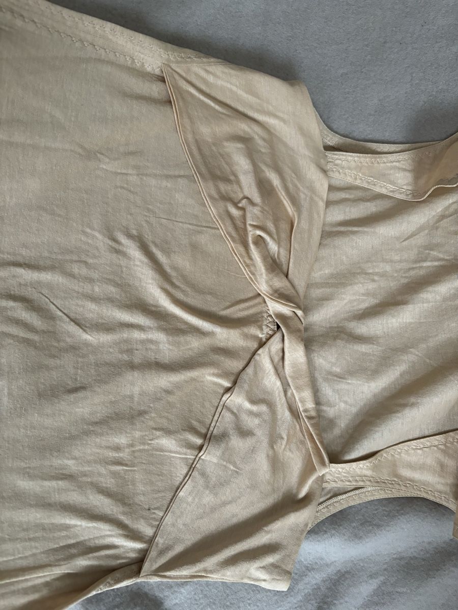 Gucci Top: Gucci Top, Grösse M, Champagner-farben – Nuovo (secondo la descrizione) da Basel venduto da ray_kbb5 1