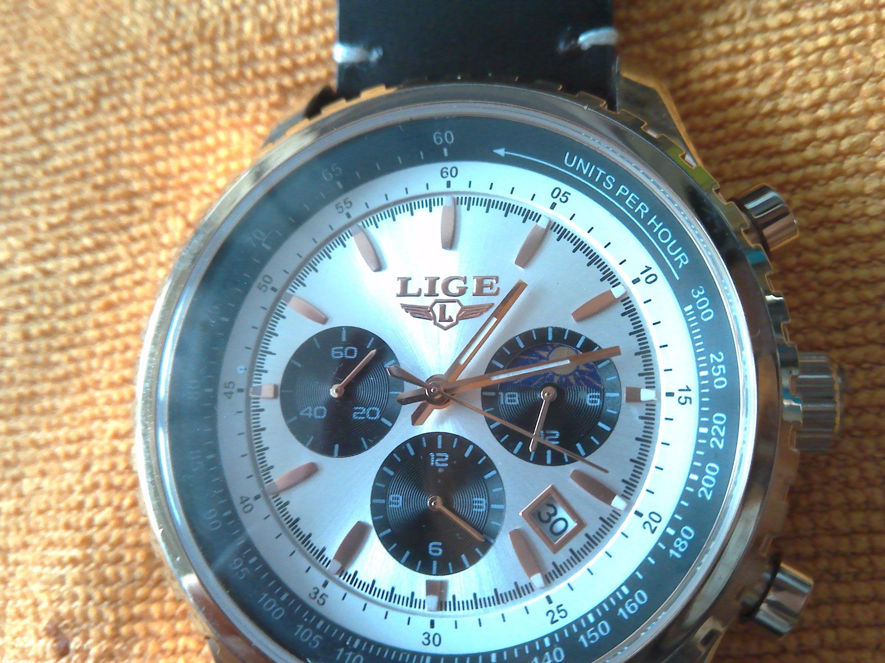 Montres: Lige Herren Chrono – Neuf (Voir description) à Balsthal par jacky63 1