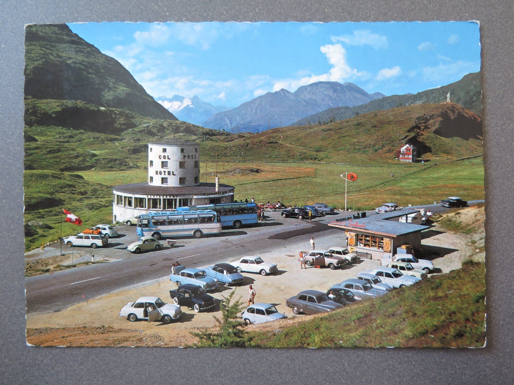 Cartoline postali: SIMPLON - SIMPLON-PASS - VIELE ALTE AUTOS!! – Usato da Wittenbach venduto da lipasal
