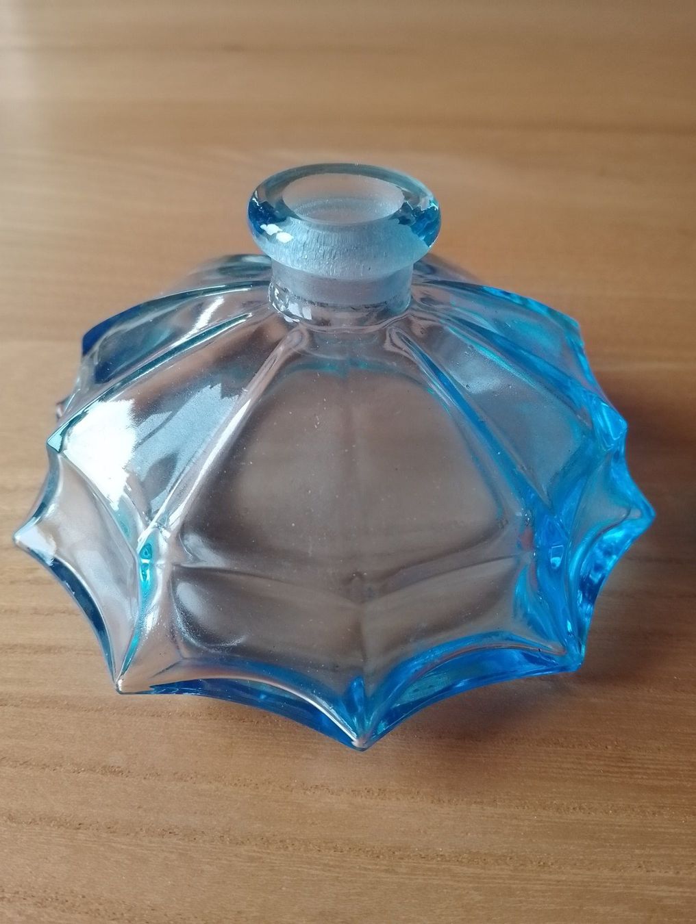 Flaconi: Wunderschönes Art Déco Parfum Flacon mit Stopfen – Usato da Luzern venduto da Seri4 3