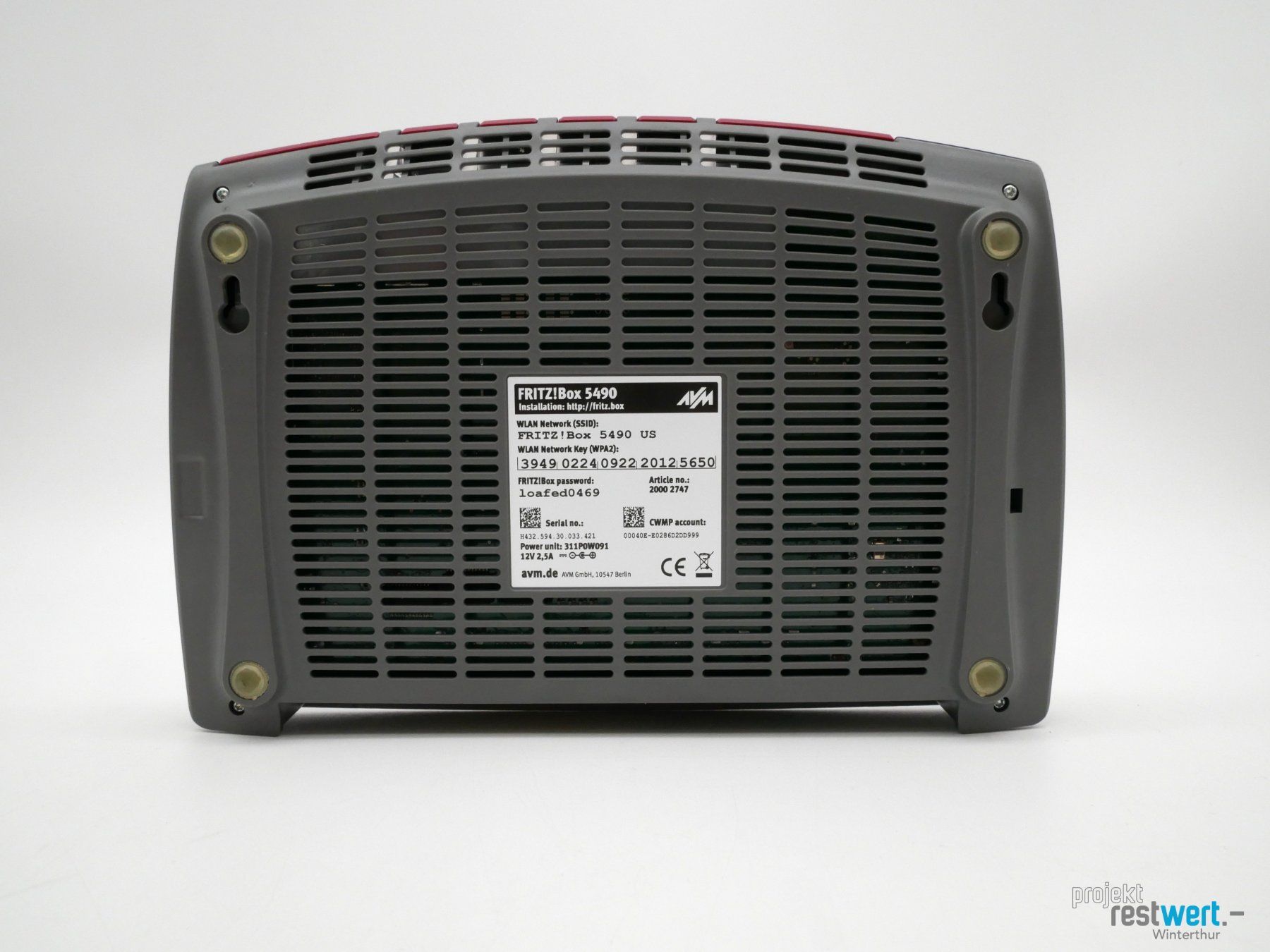 Fritz Modem & Router: FRITZ! Box 5490 Router grau rot – Usato da Winterthur venduto da Restwert_Winterthur 1