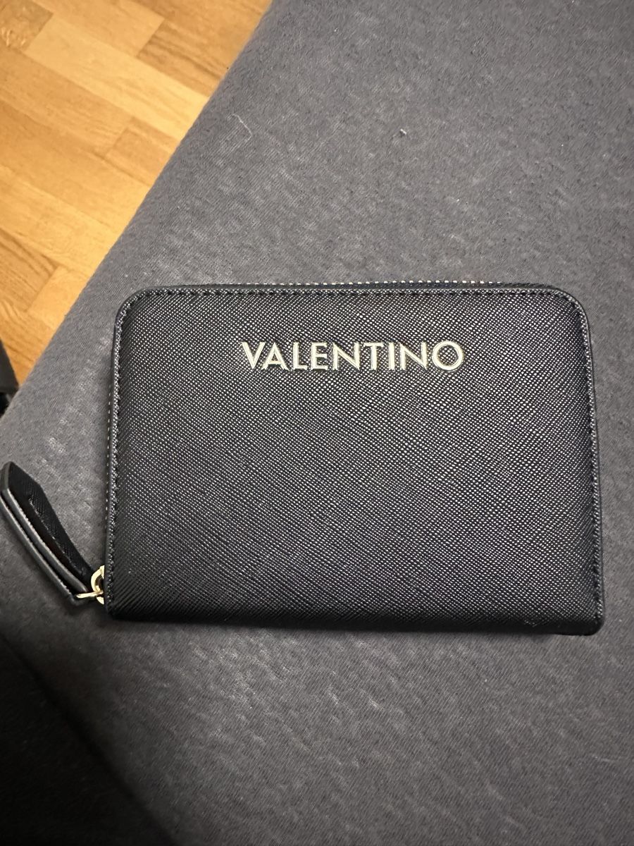 Valentino Portemonnaies: Portemonnaie – D'occasion à Büttikon AG par labi2005