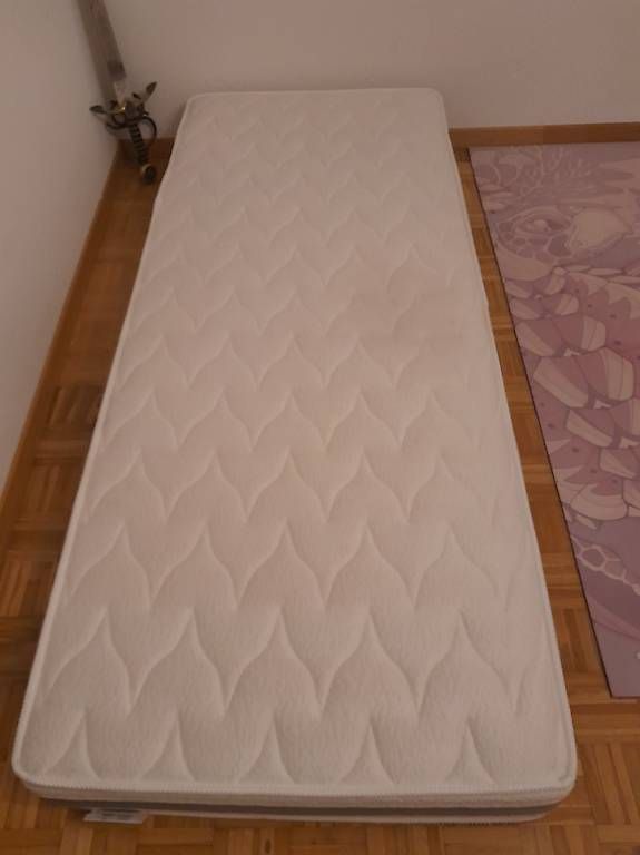 Materassi: Materasso a molle con Memory foam – Usato da Carona venduto da kyr_jx88