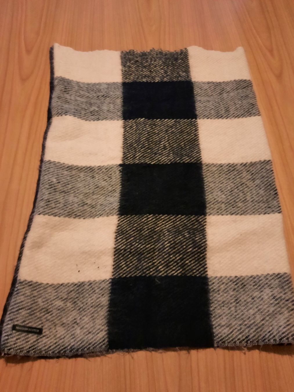 Maison Scotch Cappotti: Schwarzer Wintermantel Gr. 38, mit Schalkragen – Usato da Ibach venduto da urs_sl5h 5