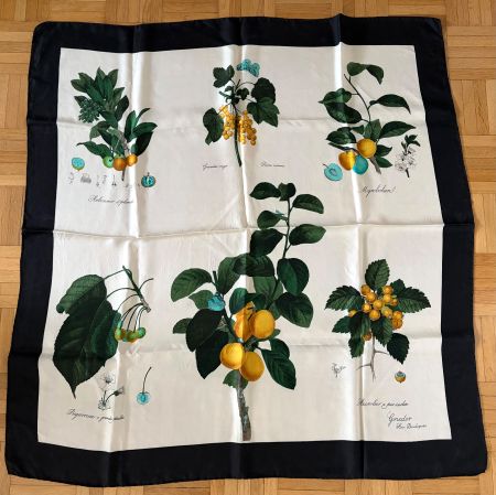Seidenfoulard Grieder les boutiques