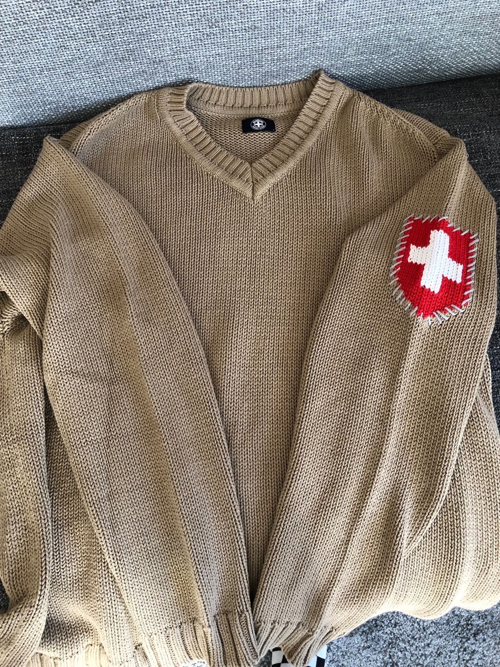 Strellson Kleiderpakete: 2 Strellson Pullover Pulli Markenkleider Unisex – Gebraucht aus Frauenfeld von Babytimmy 1