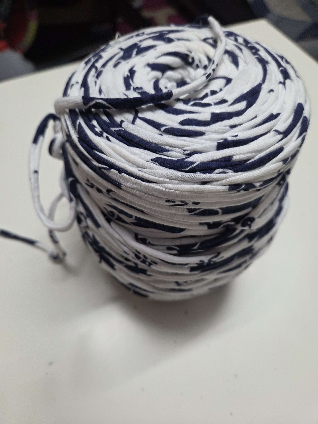Lana: Stoffgarn, Baumwolle, Batikmuster blau-weiss, neu, DIY – Nuovo (secondo la descrizione) da Subingen venduto da DENDLE20