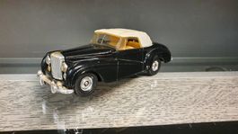 CORGI: BENTLEY CABI SCHWARZ