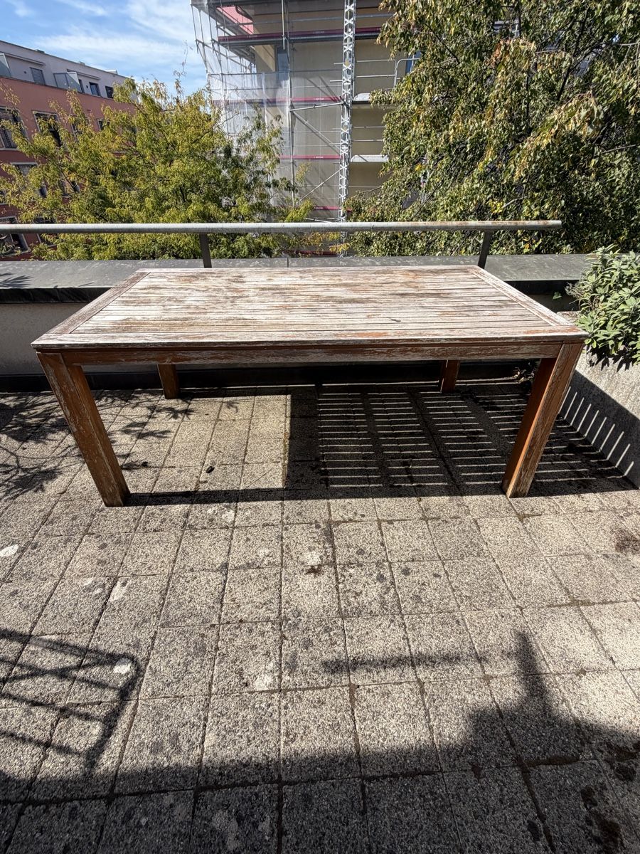 Tavoli: Garten Tisch Teak – Usato da Zürich venduto da dmhzrh