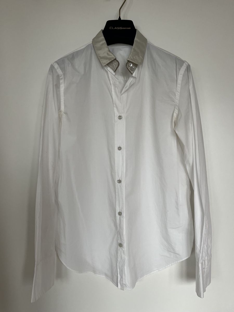 Brunello Cucinelli Camicette: Bluse Brunello Cucinelli weiss  – Usato da Zürich venduto da ana.vla
