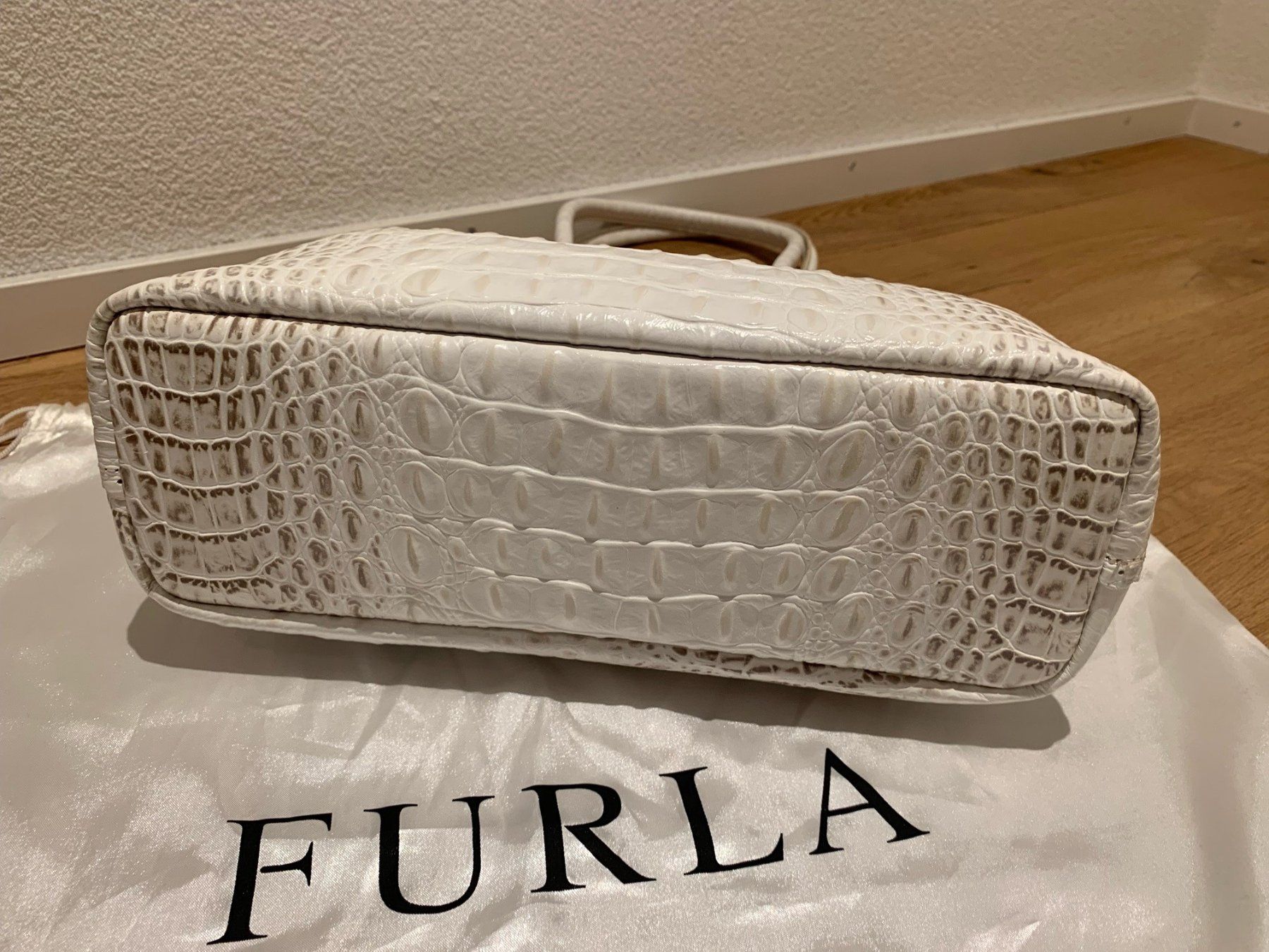 Furla Borse da donna: Furla Tasche, weiss – Nuovo (secondo la descrizione) da Füllinsdorf venduto da Bantrybay 3
