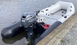 YAM 380s Schlauchboot + Yamaha 20PS E-Start + Slipptrailer