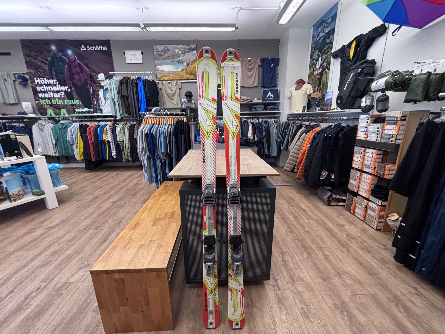 Sci: Tourenski - SHUKSAN – Usato da Boswil venduto da stoecklisport