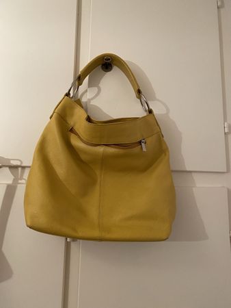 Handtasche Nika Leder gelb mit Reissverschluss gebraucht