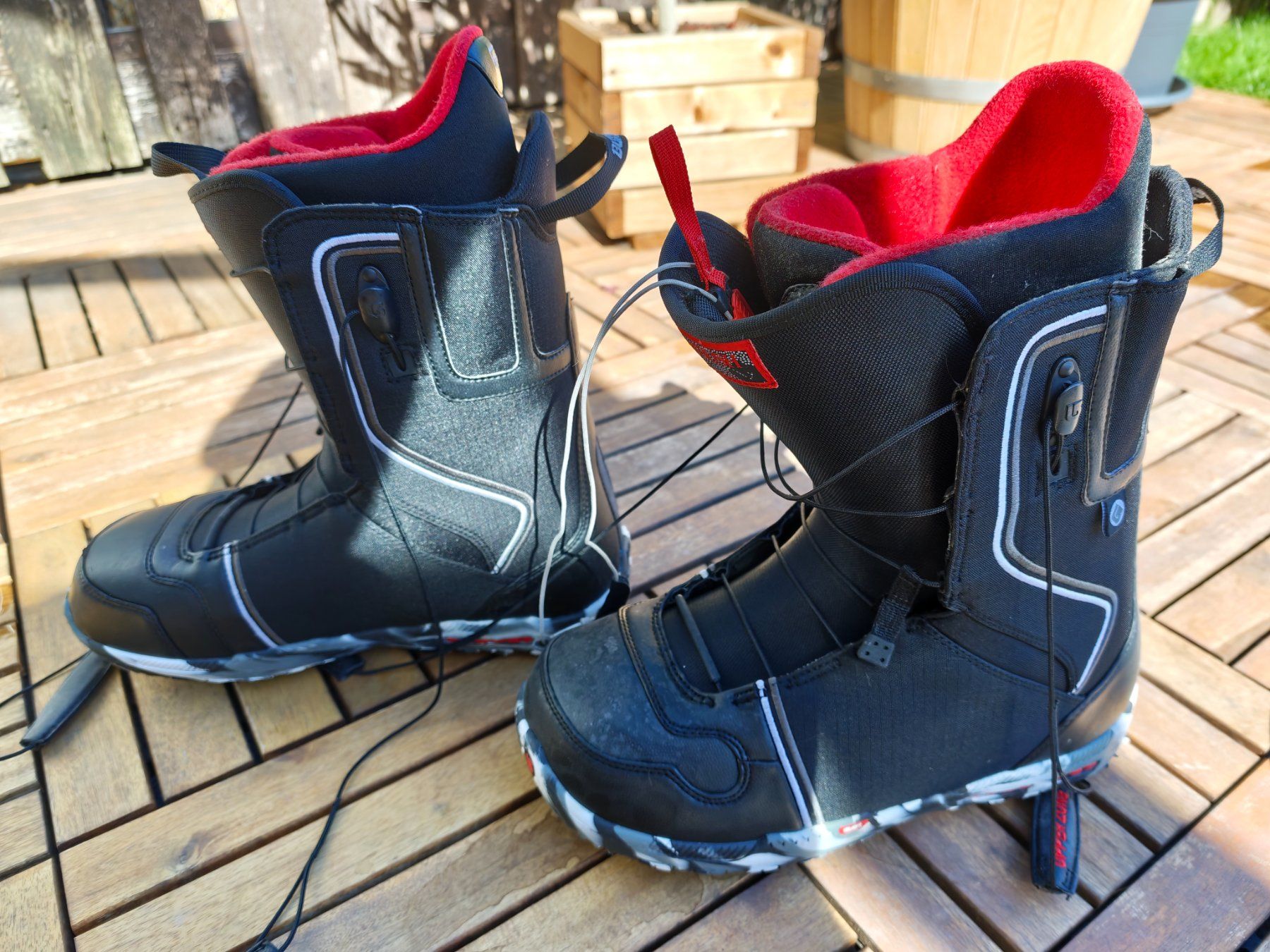 Scarpe da uomo: Burton Snowboard Boots 46 – Usato da wimmis venduto da Soutiarts 1
