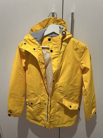 Neue Regenjacke RUKKA, Grösse 163