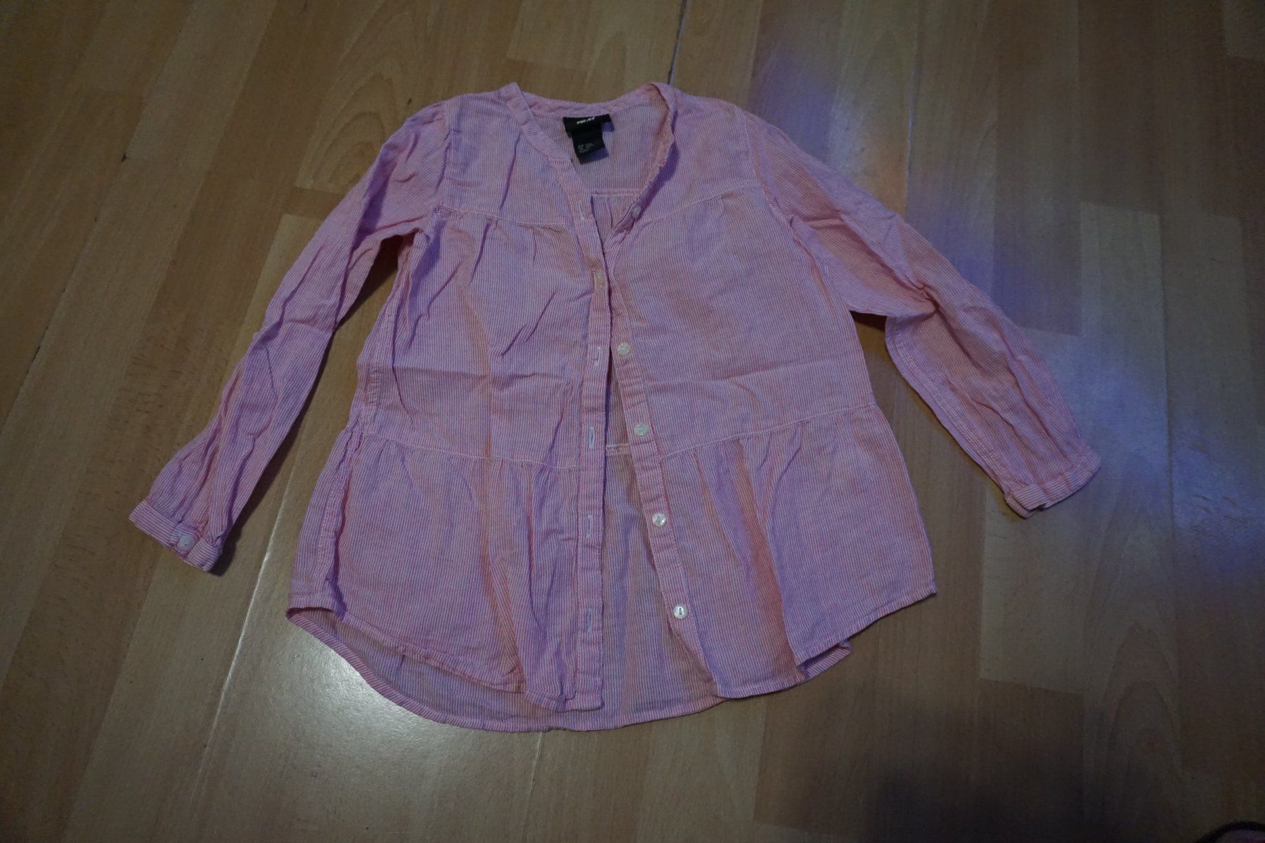 H&M Blusen, T-Shirts & Tops: Mädchen Bluse H&M rosa gestreift Gr. 104 – Gebraucht aus Zürich von einalemjena