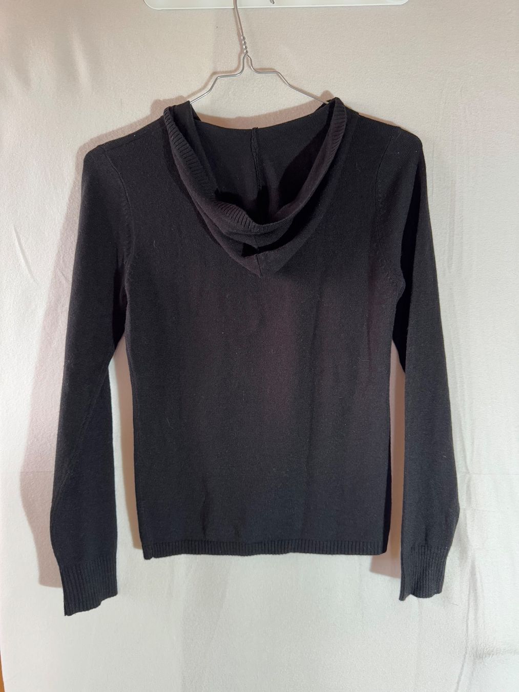 Anna Field Pulls & Sweat-shirts: schwarzer Hirsch Kapuzenpullover Gr. 38 von Anna Field – D'occasion à Grosswangen par second_hand_dress 6