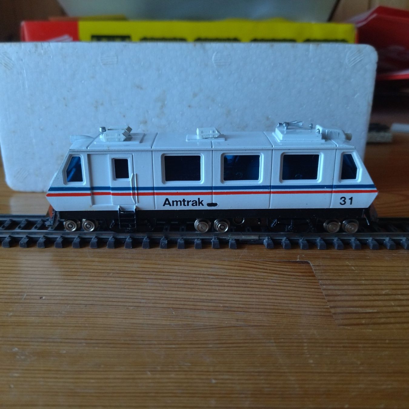 Modellini di ferrovie: Bachmann Plasser EM80C (912) – Usato da Basel venduto da BeanieUp 1