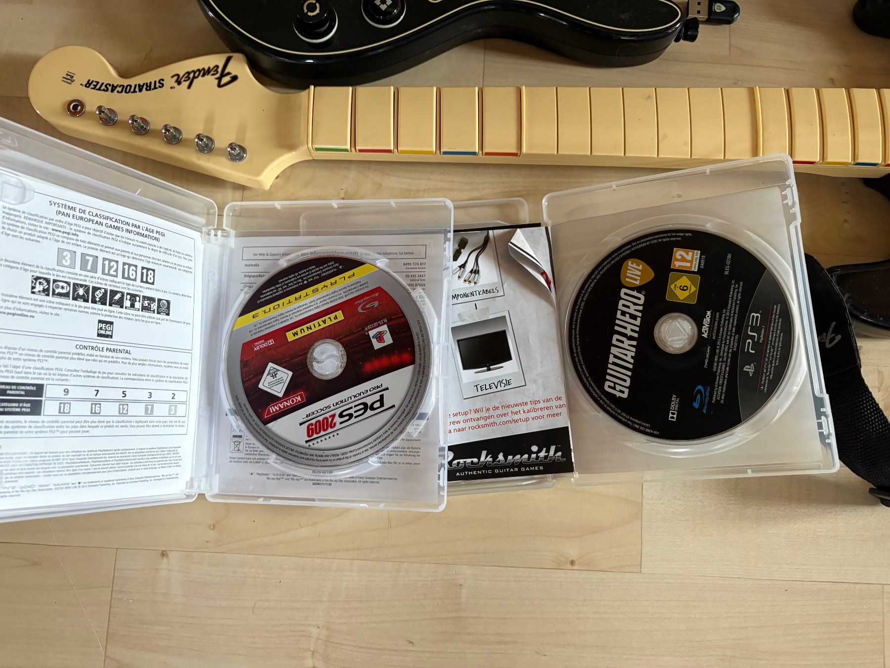 Sony Spiele: 2 GuitarHero Controller inkl. Guitar Hero Live und Rocksmith – Gebraucht aus Zofingen von deadepona 1